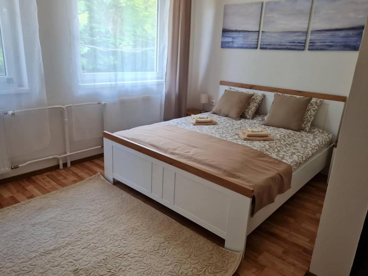 Villa Paradajs - Ubytovanie Pri Jazere Banská Štiavnica Kültér fotó
