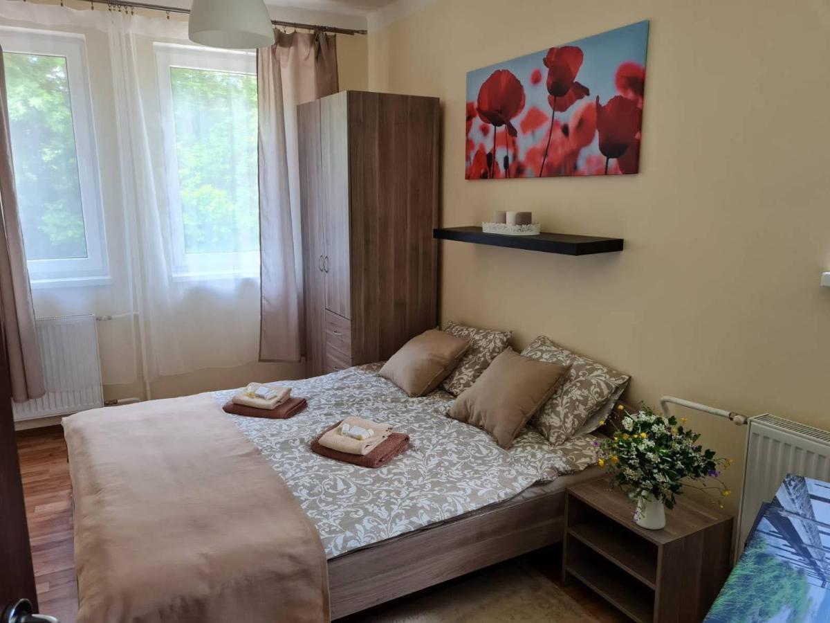Villa Paradajs - Ubytovanie Pri Jazere Banská Štiavnica Kültér fotó