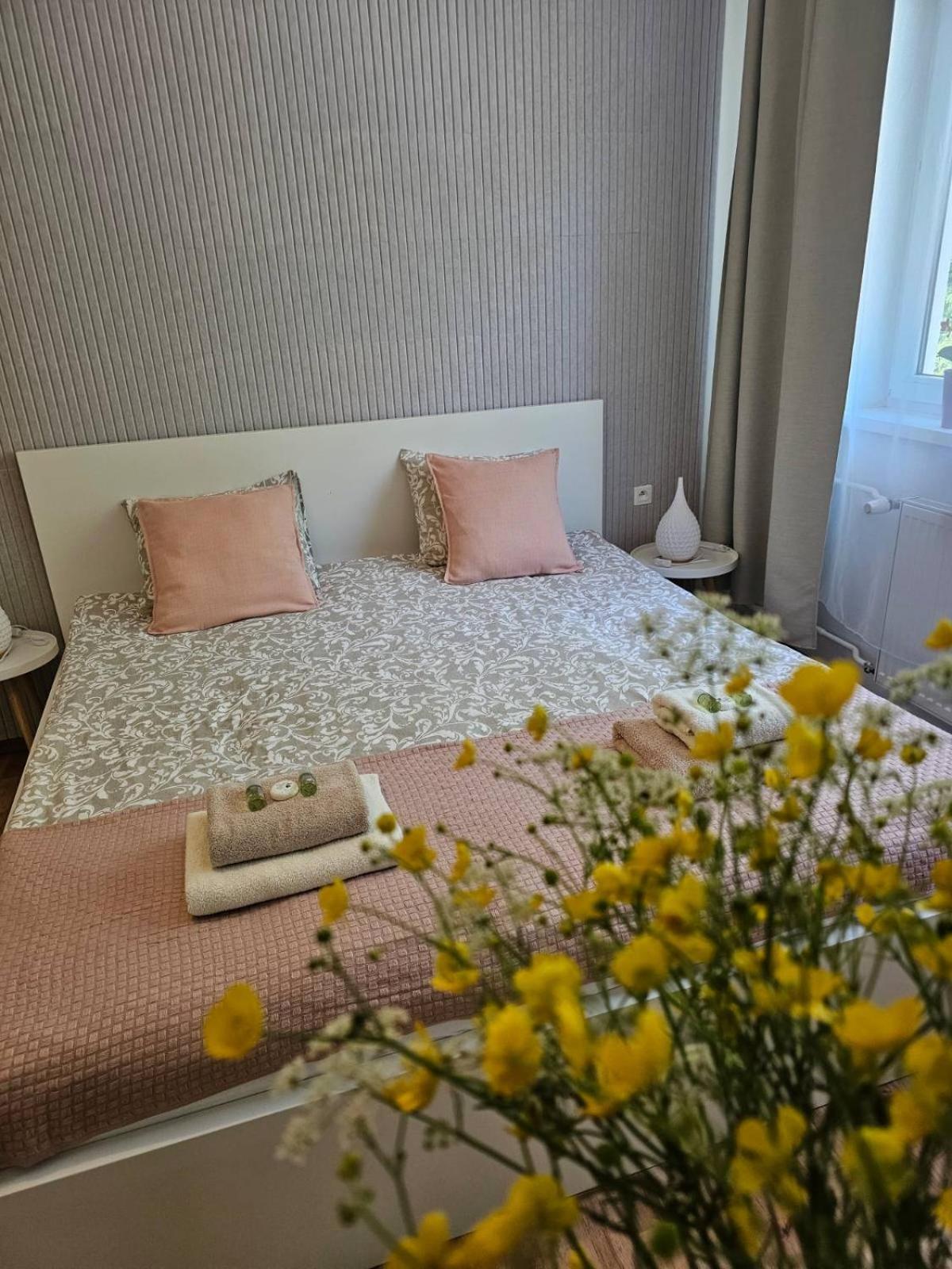 Villa Paradajs - Ubytovanie Pri Jazere Banská Štiavnica Kültér fotó