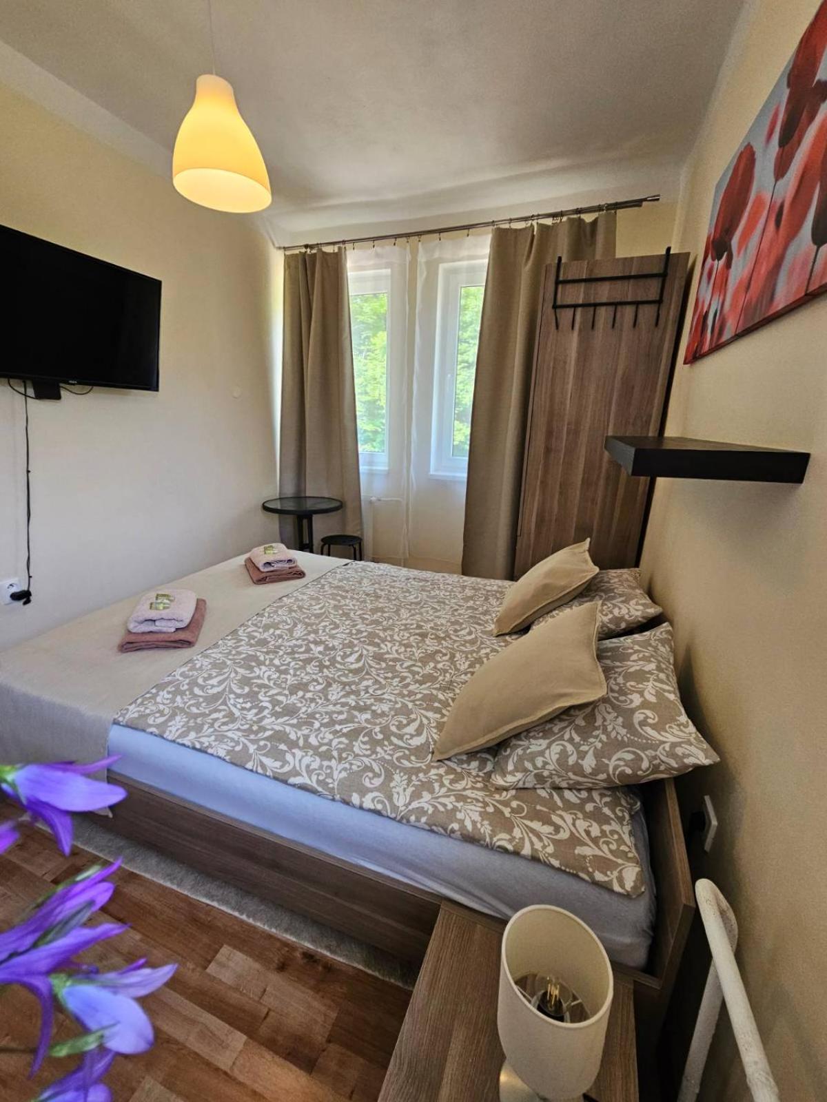 Villa Paradajs - Ubytovanie Pri Jazere Banská Štiavnica Kültér fotó